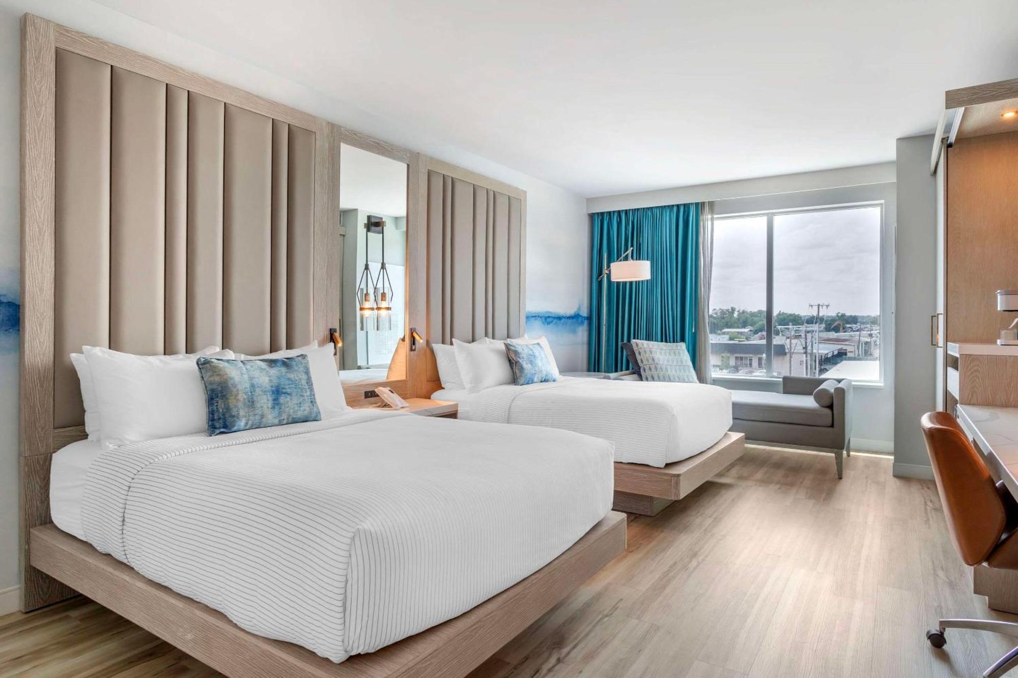 Cambria Hotel Waco University Riverfront エクステリア 写真